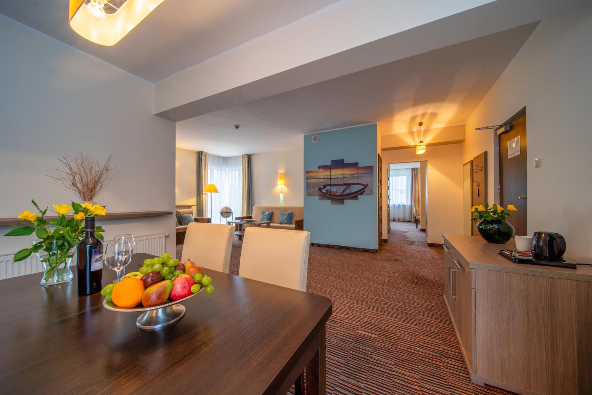 Hotel Gromada Arka Lux Košalín Exteriér fotografie